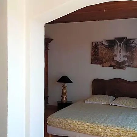 La Coccinelle 3* Hyères